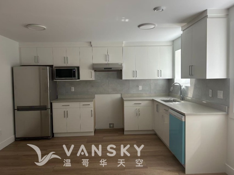 251117211837_kitchen outlets swithes light cabinets.jpg